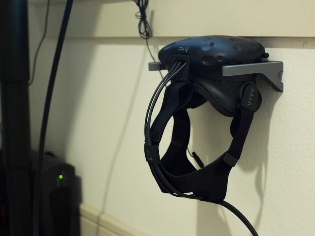 HTC Vive wall mount installed on wall
